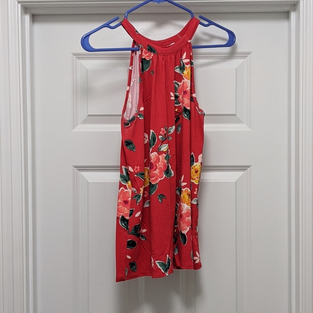 Market Spruce tank top